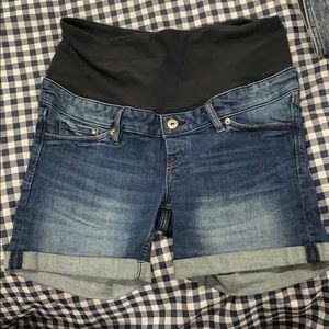 H&M maternity jean shorts